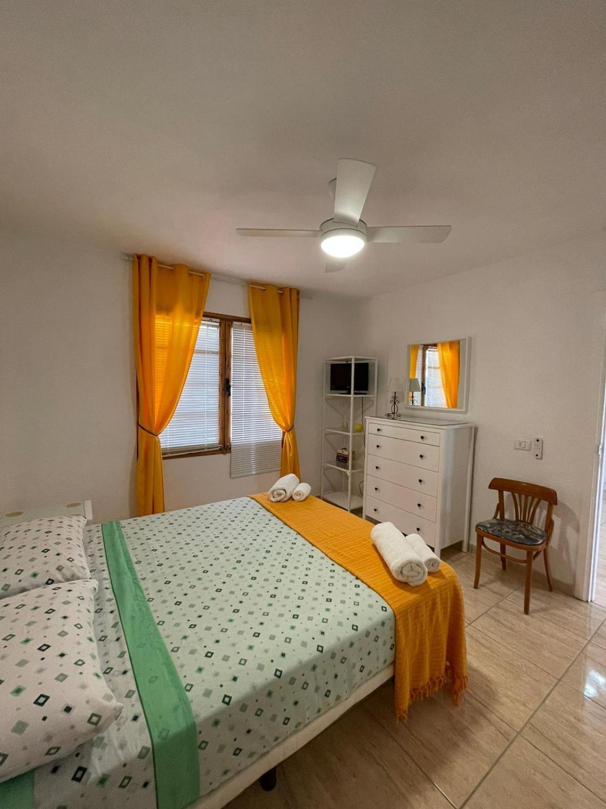 Santiago Beach, Los Cristianos Apartment With Air Conditioning Exterior foto